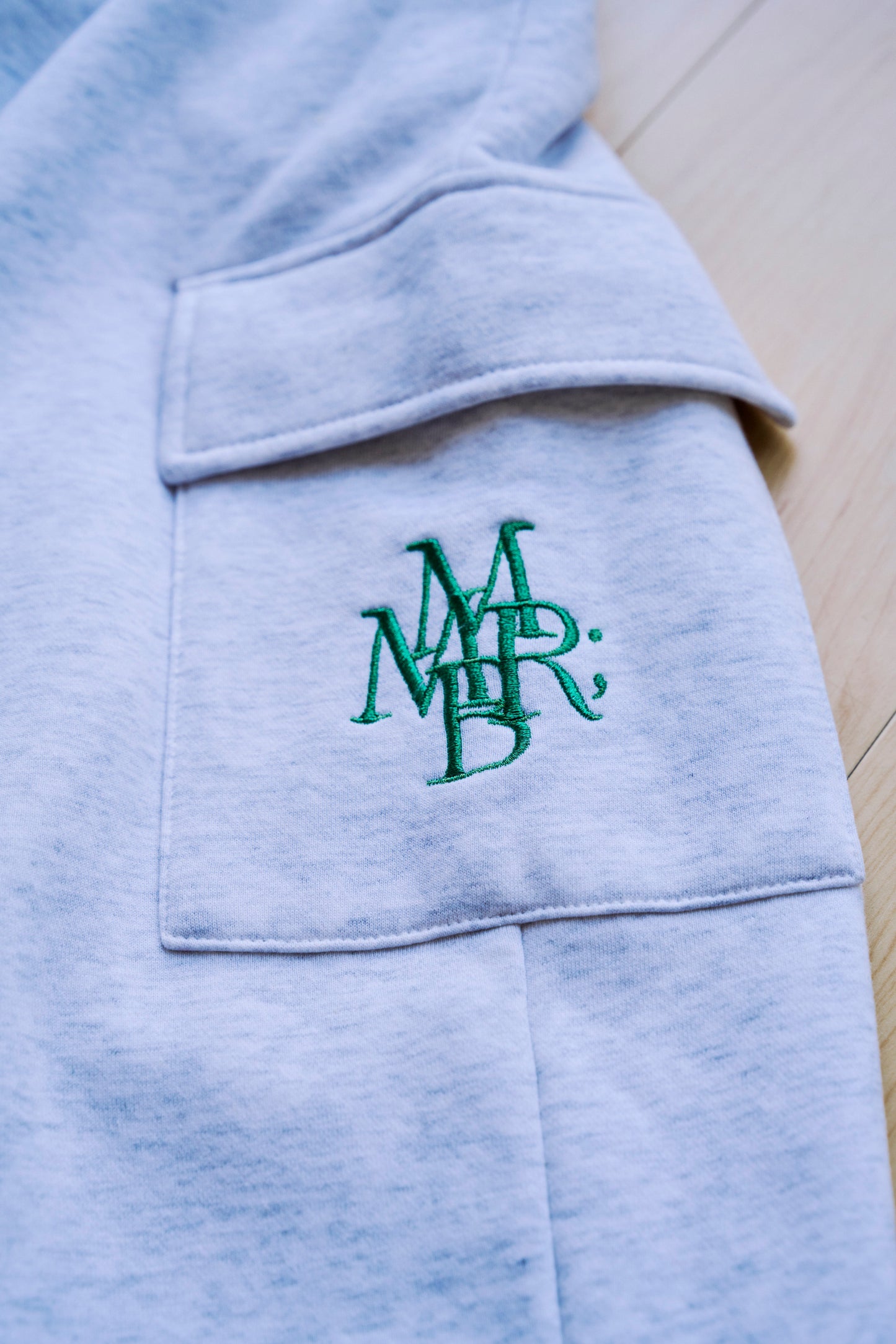 刺繍ワンポイントスウェットパンツ(MMBR;)