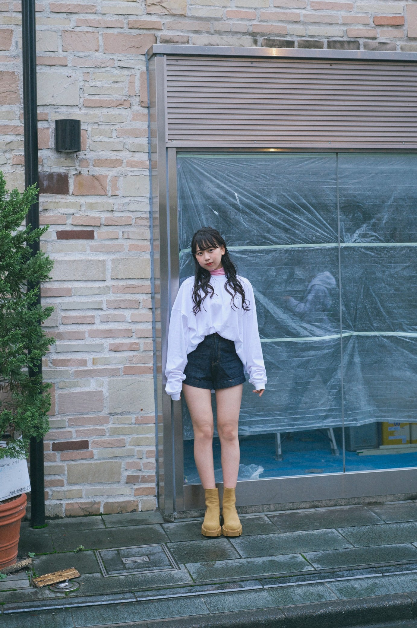 バックサイドグラフィックロンT(MEMBER;)